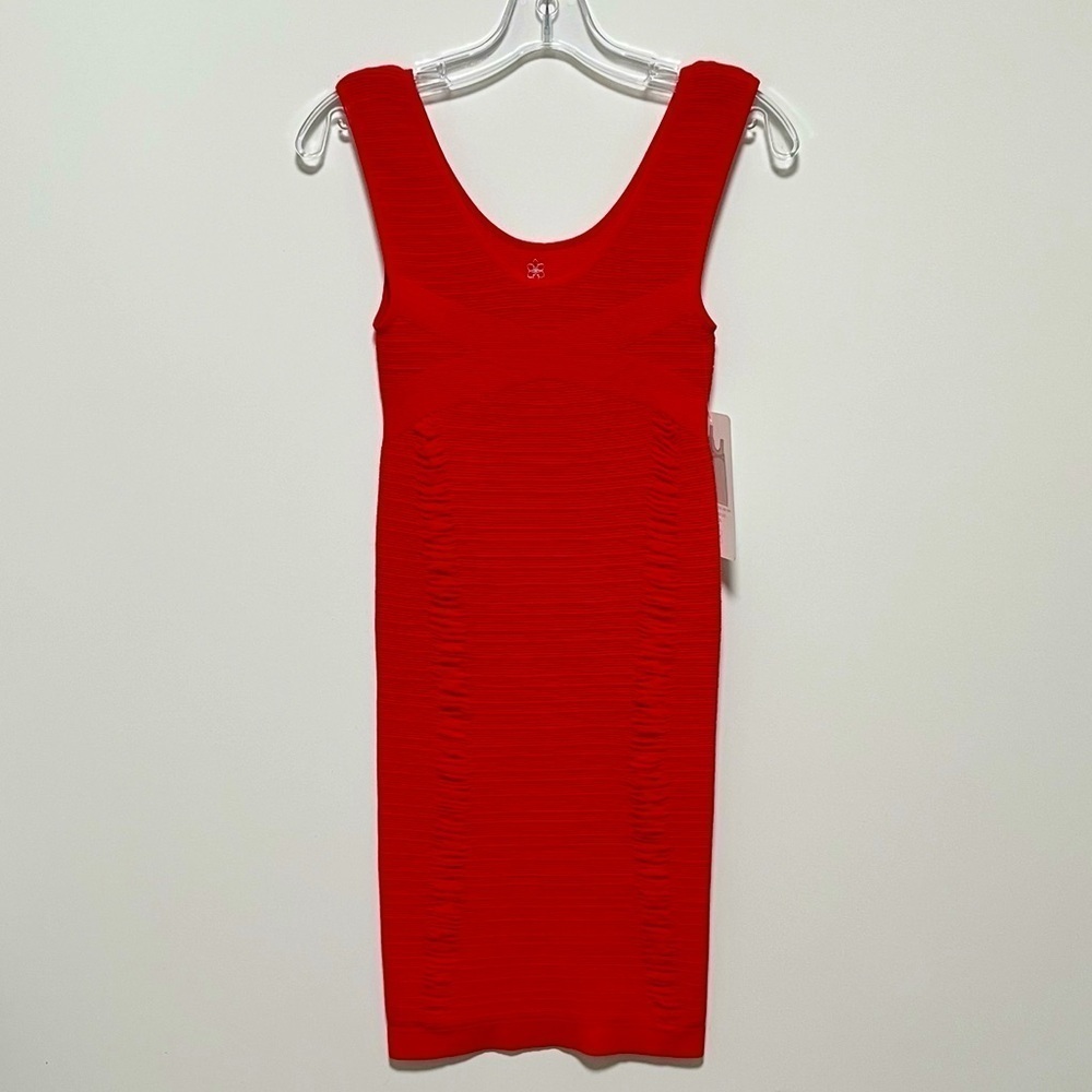 AURA Sexy date night RED TEXTURED Bandage Sleeveless chic party BODYCON DRESS